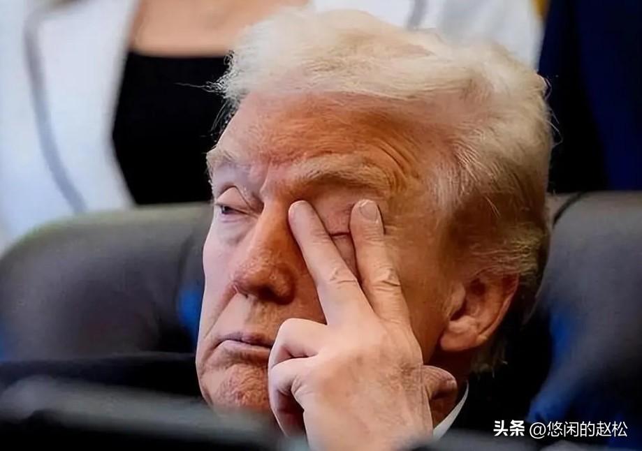 不解决霍尔木兹通航问题，美国的形象和威信将荡然无存！
打来打去，美国还是没有很好