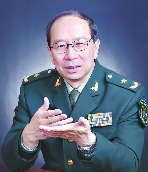 金一南将军说，未来钟离拼的不是核武器，拼的是人工智能作战体系。

金一南核心观点