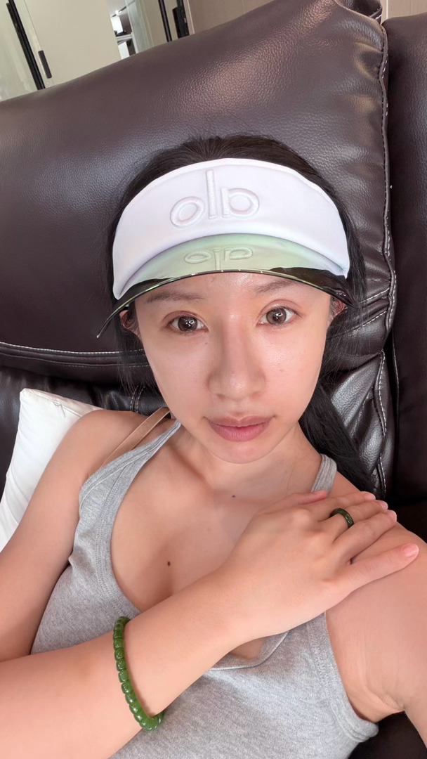 day6七夕快乐大家 准备怎么过！！我晚上想去吃顿东北烧烤（不带米米）爽吃一下今