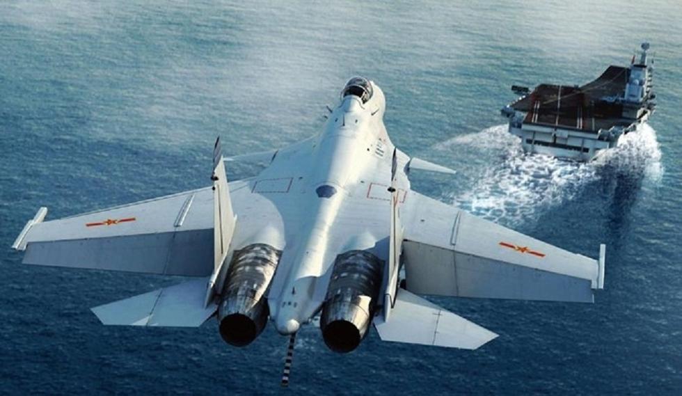 现在轮到日本强烈抗议了！
6日，日本自卫队F-15战机抵近我军辽宁舰编队远洋训练