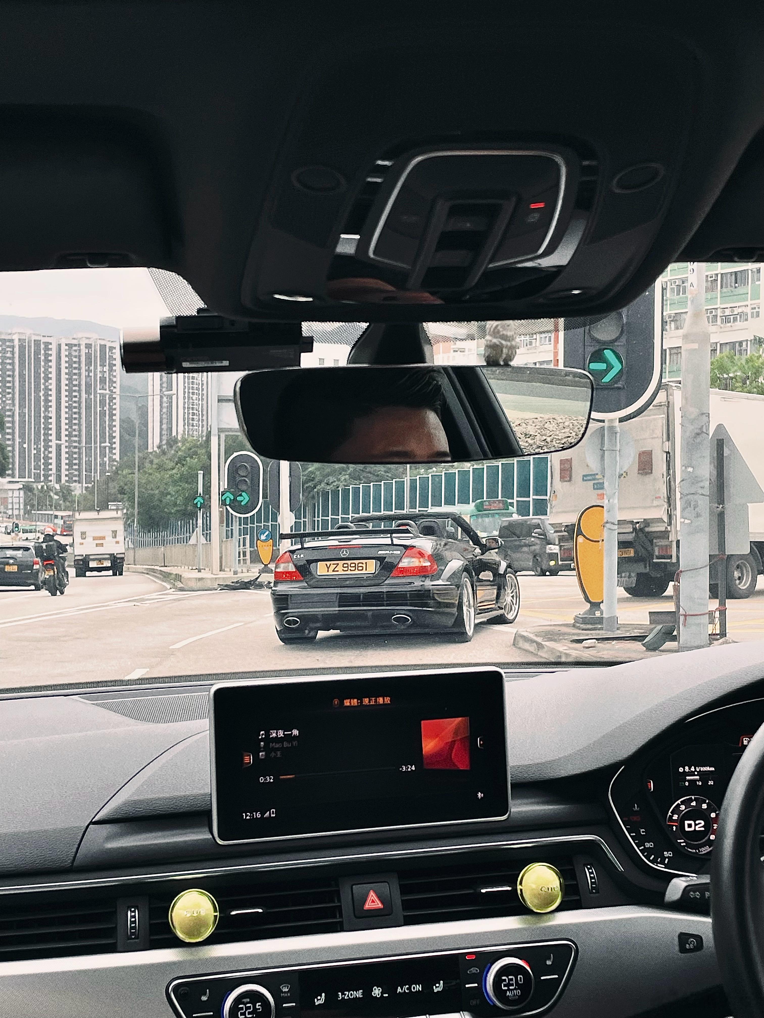今天中午很疯狂！因为拍了一款全世界只有6台的车，孤傲的限少数人的不可一世的clk