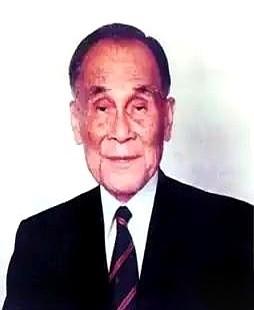 我今天真是开了眼了。
P张假合影，就敢满世界说自己是庄世平的儿子。
脸呢？良心呢