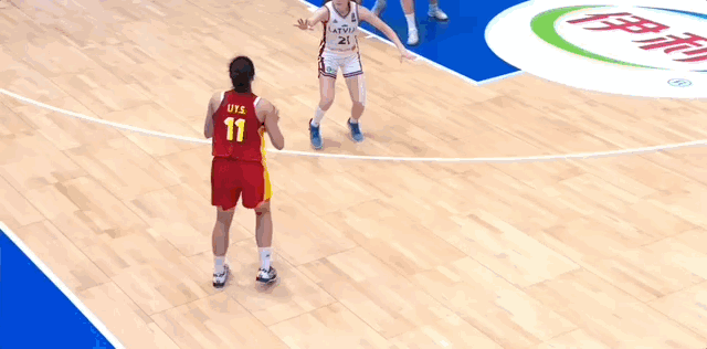 U17女篮在惨败西班牙之后，能够立刻缓过来，这支年轻的队伍真让人刮目相看。这是中