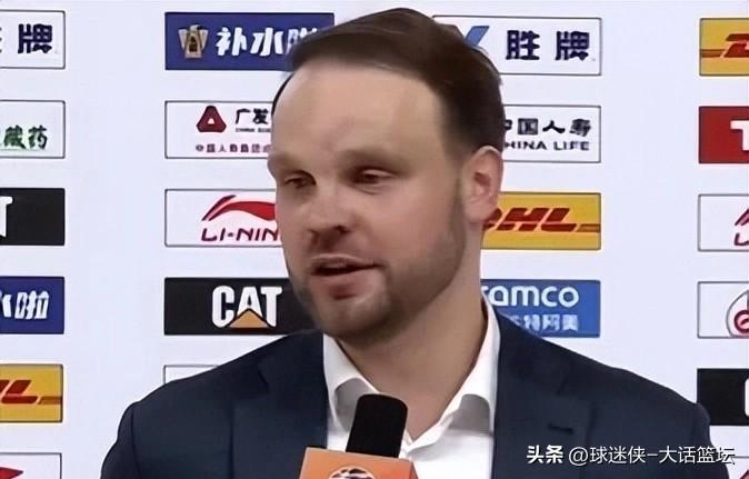 从临时工到转正！带队三连胜干掉广东男篮，山西男篮新帅靠实力打服管理层

山西男篮