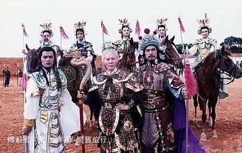华视经典八点档
《一门英烈穆桂英》是中国台湾中华电视公司1989年8月11日‑9