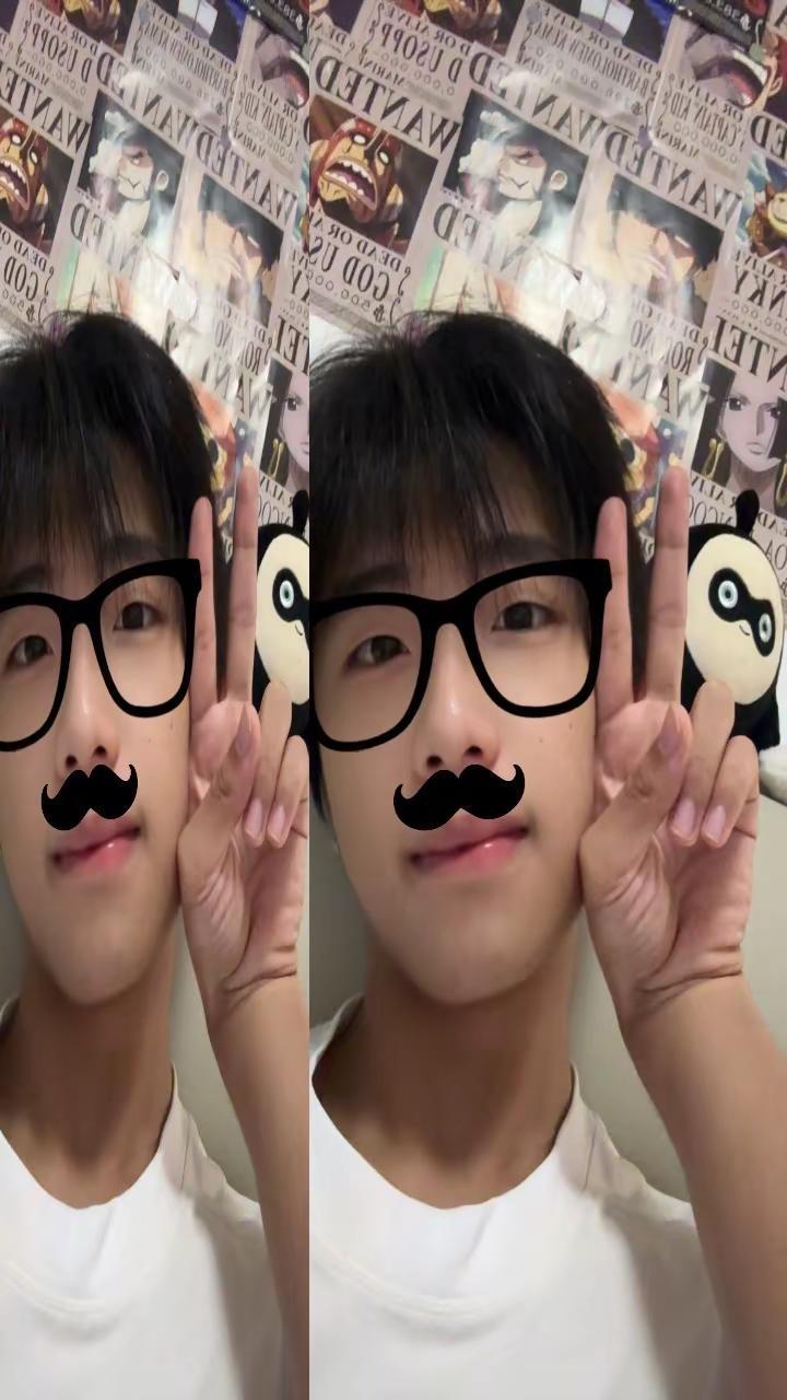 你的世界少了我真的没关系吗。粉丝们不要再离开我了。评论都回🥰🥰🥰不耍大牌今