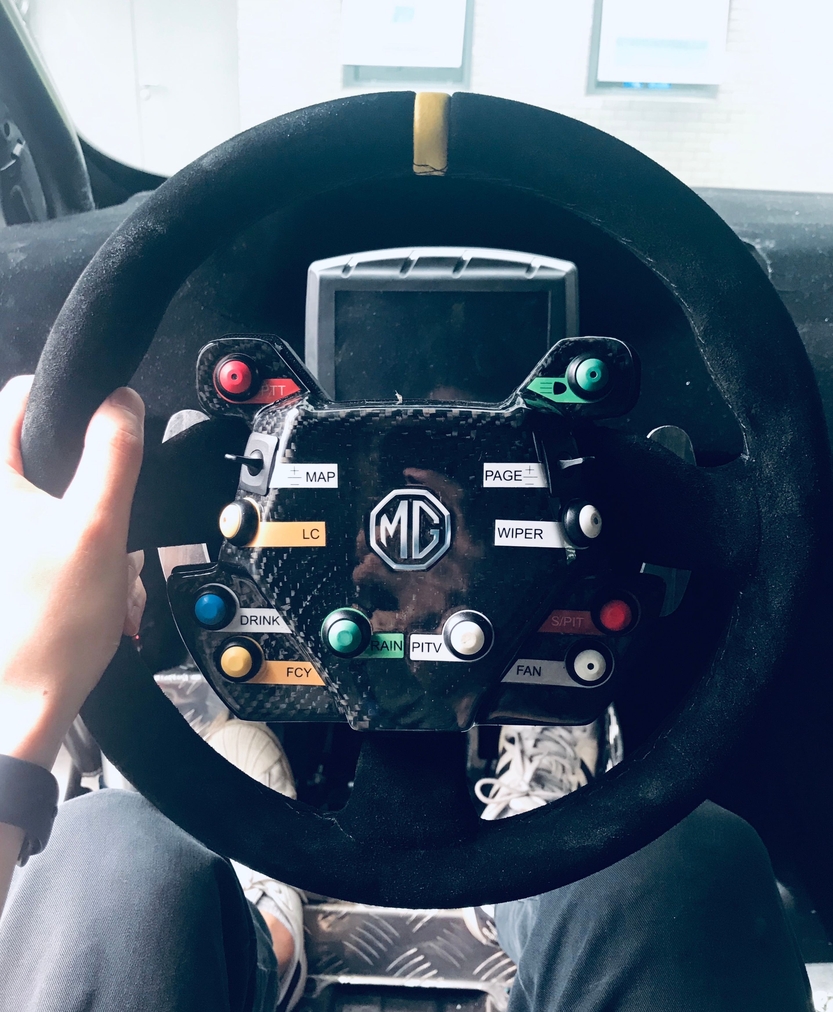 中国首款自研量产TCR赛车亮相在我年轻的时候也曾参加过TCR赛事相关的工作，经历