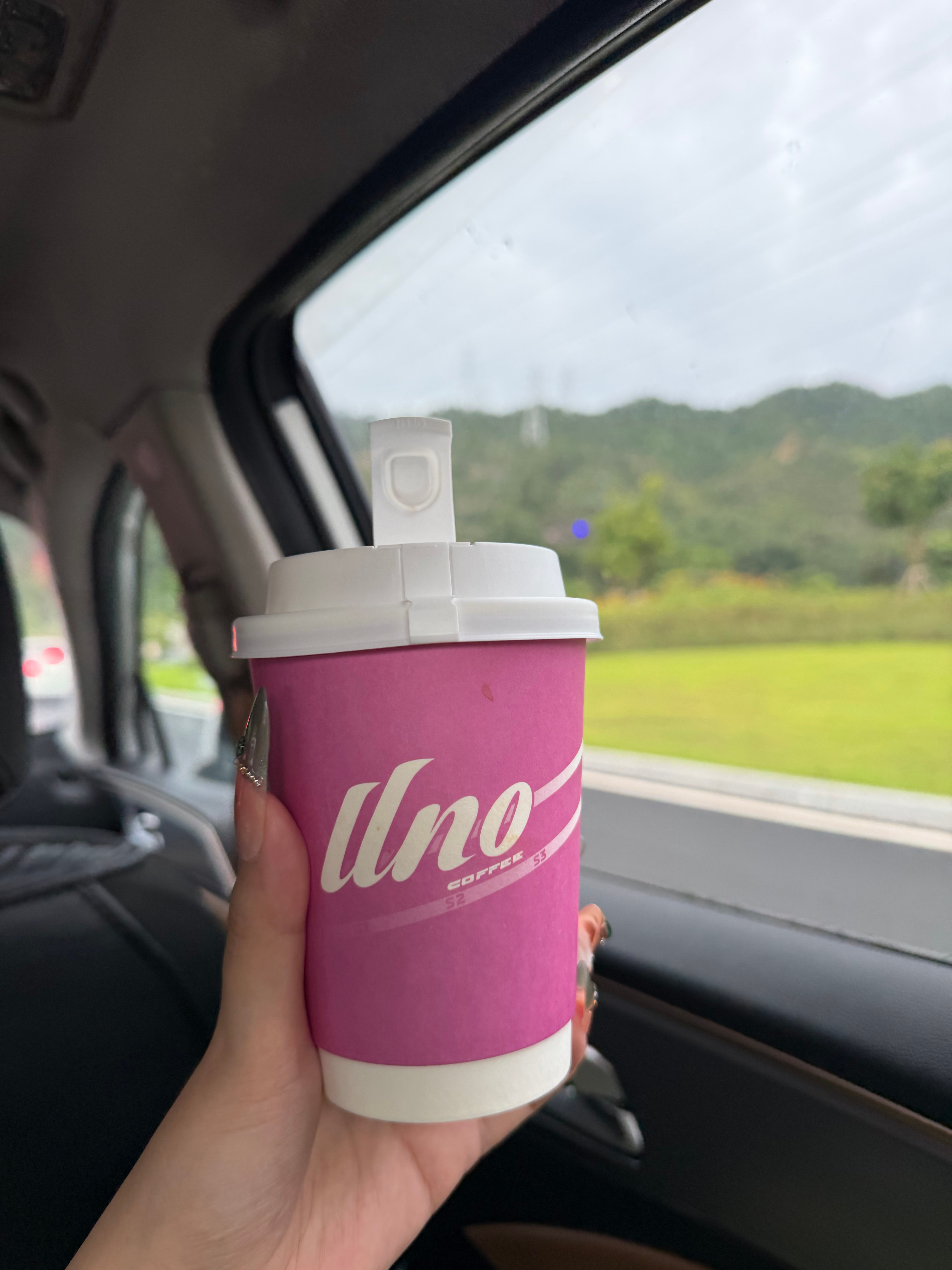 谢谢UNO的姜茶，我喝上了，极限赶车假装是王一博准备的，好喝要命 