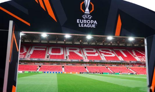 诺丁汉森林 细账就不算了，反正森林本赛季踢到欧联半决赛，已经拿到了1364万英镑