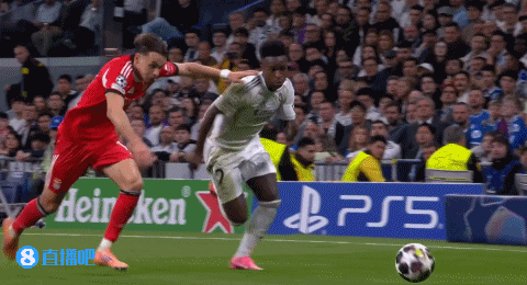 我真的想不通，这样的货色怎么会有球迷？
什么样的人才会成为这种货色的球迷？
想不