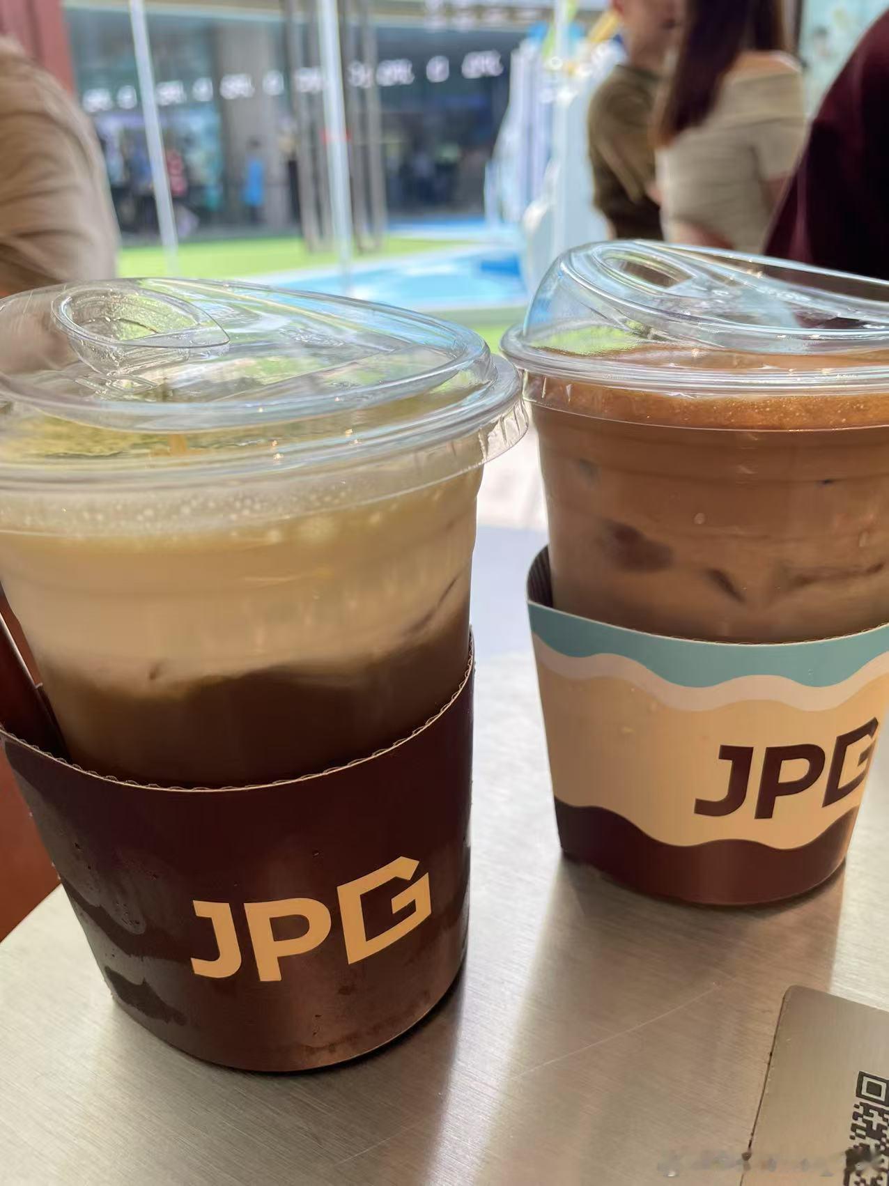 第一次喝jpg咖啡总结下来就是自己没那个欣赏水平还是觉得库迪瑞幸实在[允悲][捂