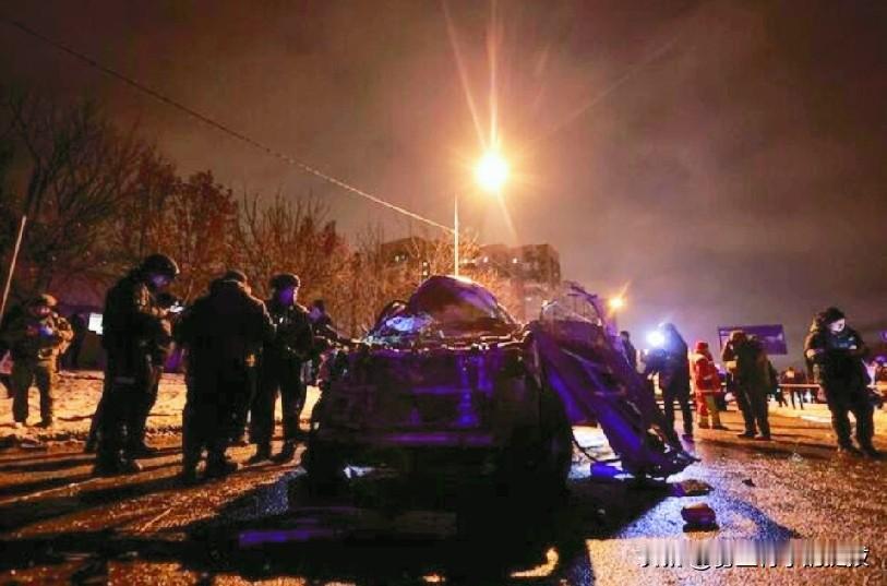 泽连斯基与特朗普即将会晤前，俄罗斯无人机导弹轰炸乌克兰！
路透社12月27日报道