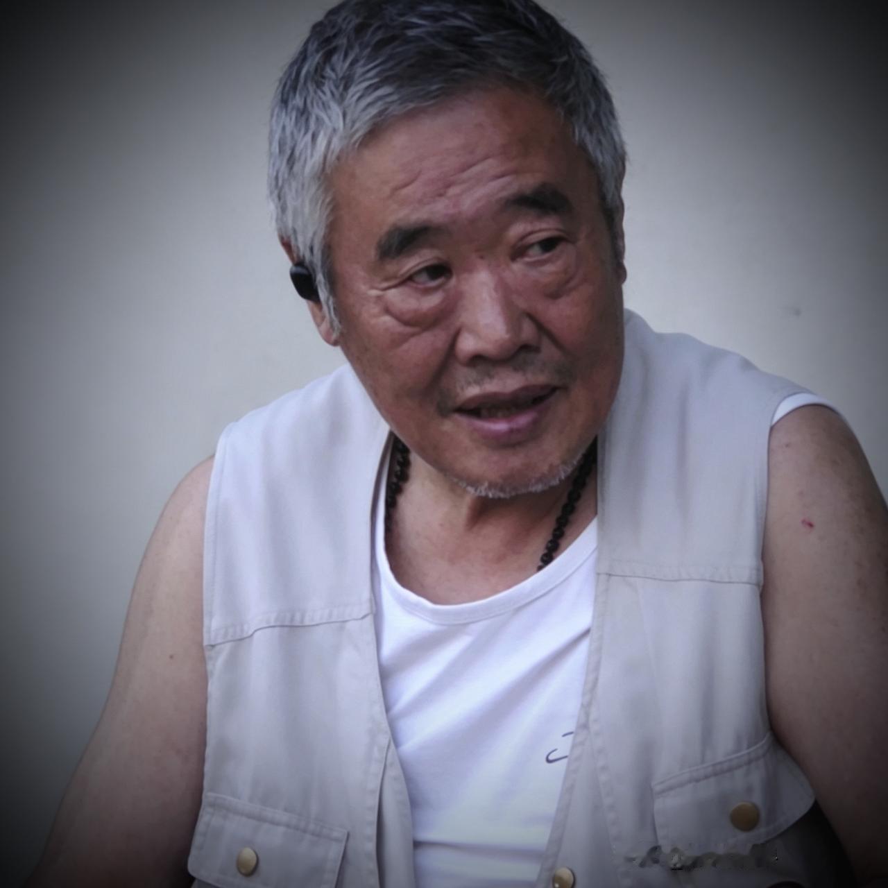 《沪上人家》·上
​要找到第一代逃荒而来的耄耋老人实属不易，门槛至少85岁起步。