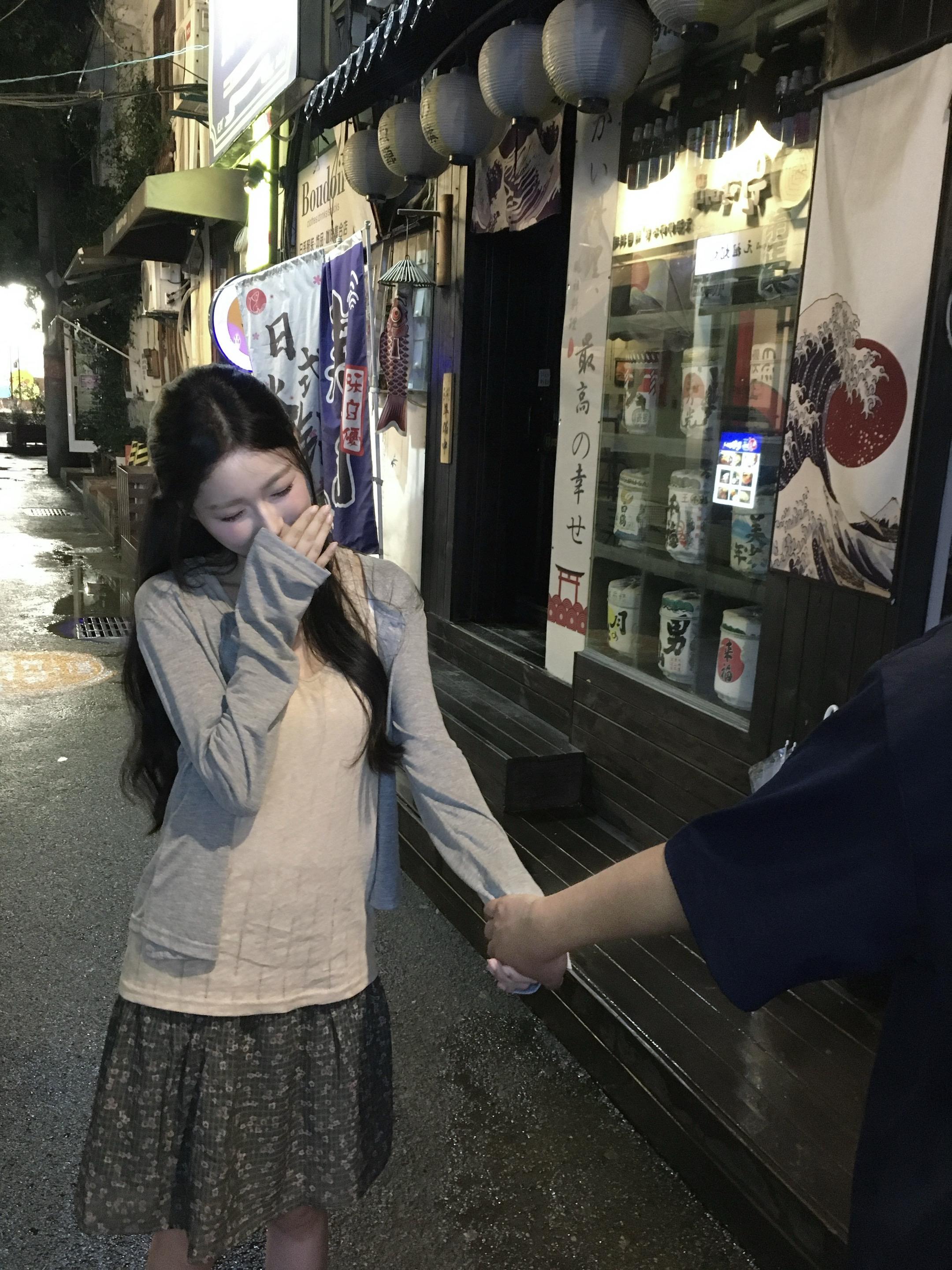 以后遇到像我一样高 一样爱笑 爱发脾气的女生你会想起我吗