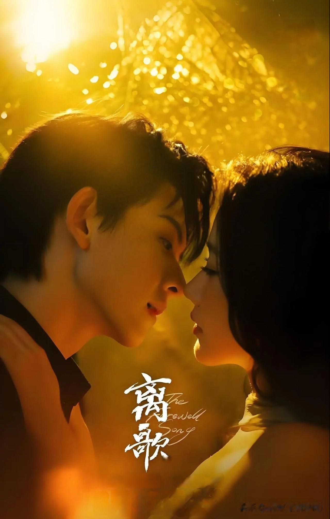 你终要离开
文/刚柔

你终要离开，像潮水退向另一片海
我留不住，只在沙滩上捡你