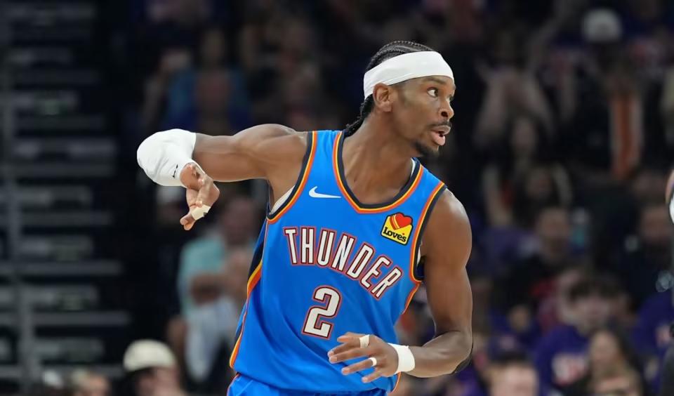 亚历山大18中15砍下42+8+4，雷霆121-109胜太阳，3-0领先他们晋级