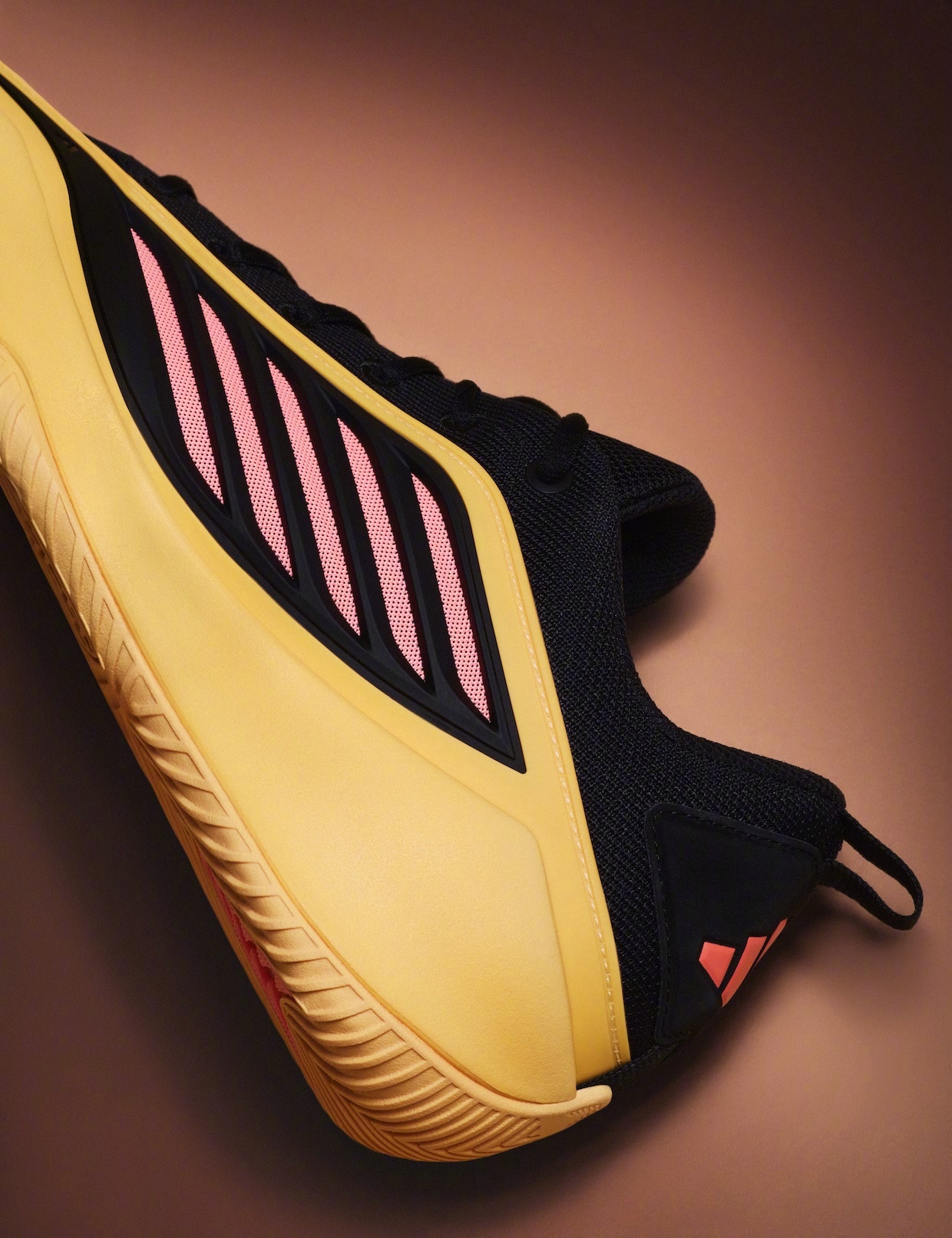 adidas Believe That. 1华子团队款Believe That.