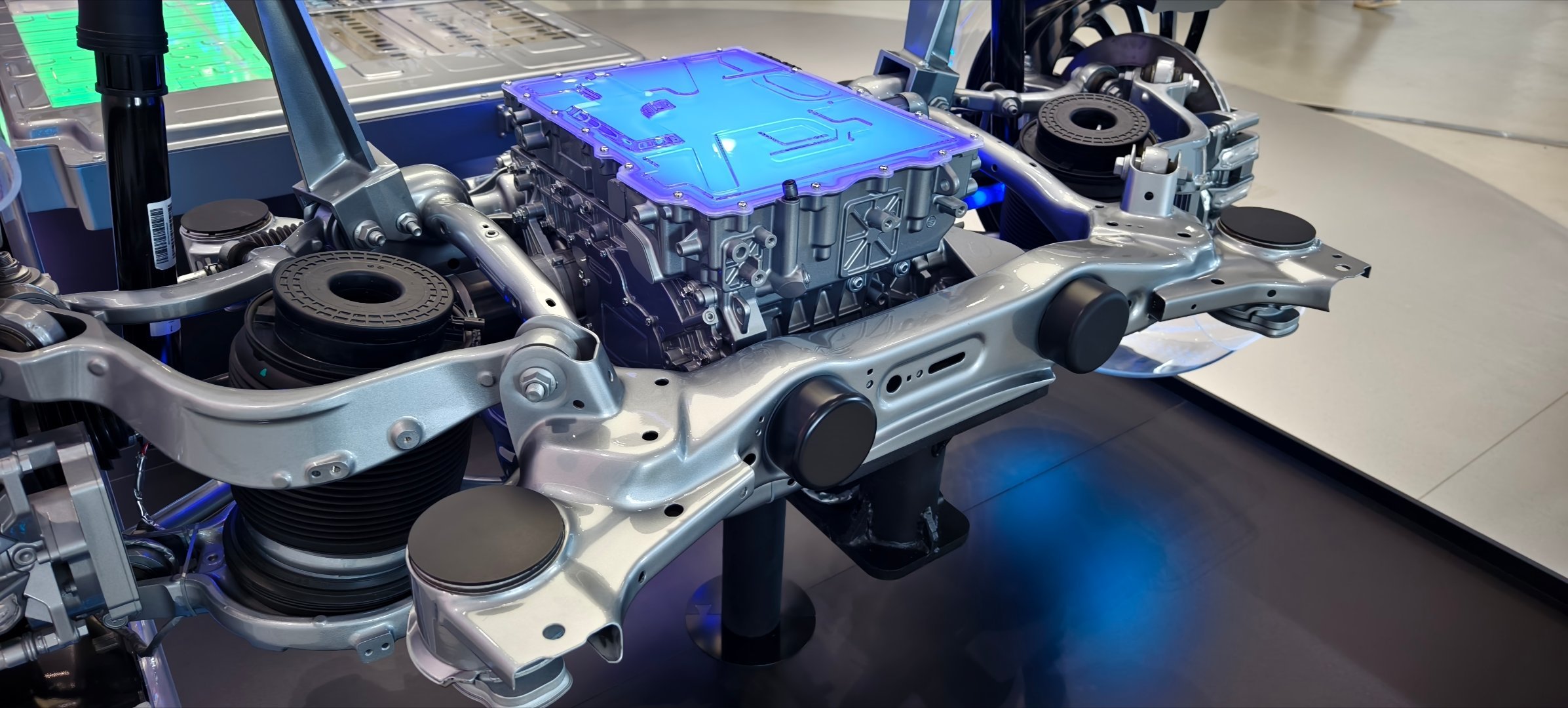 归元平台在整体的配置方面非常的全面，而且有五大平台的细分，可以说是一个全球化的平