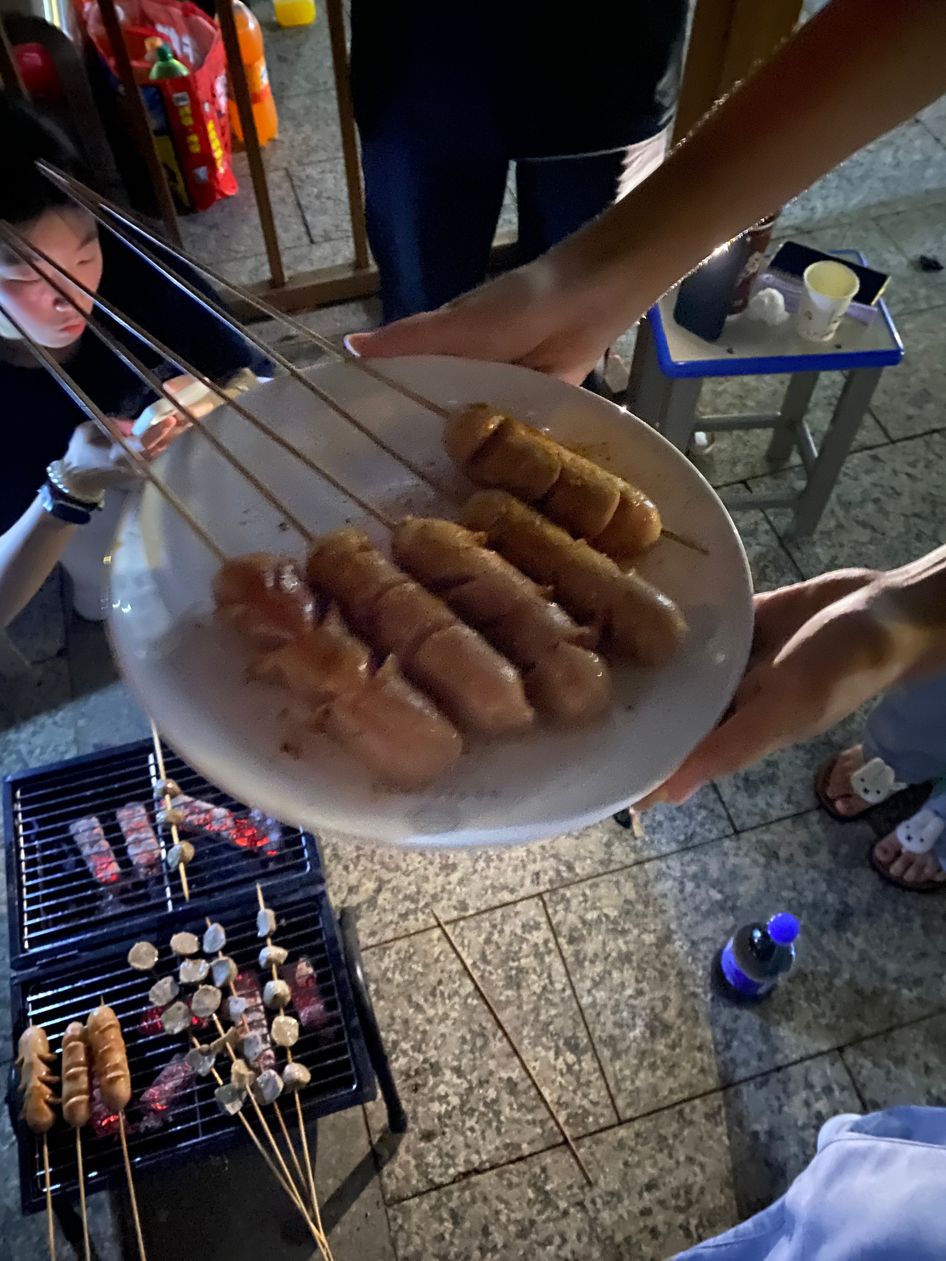 学校烧烤 
