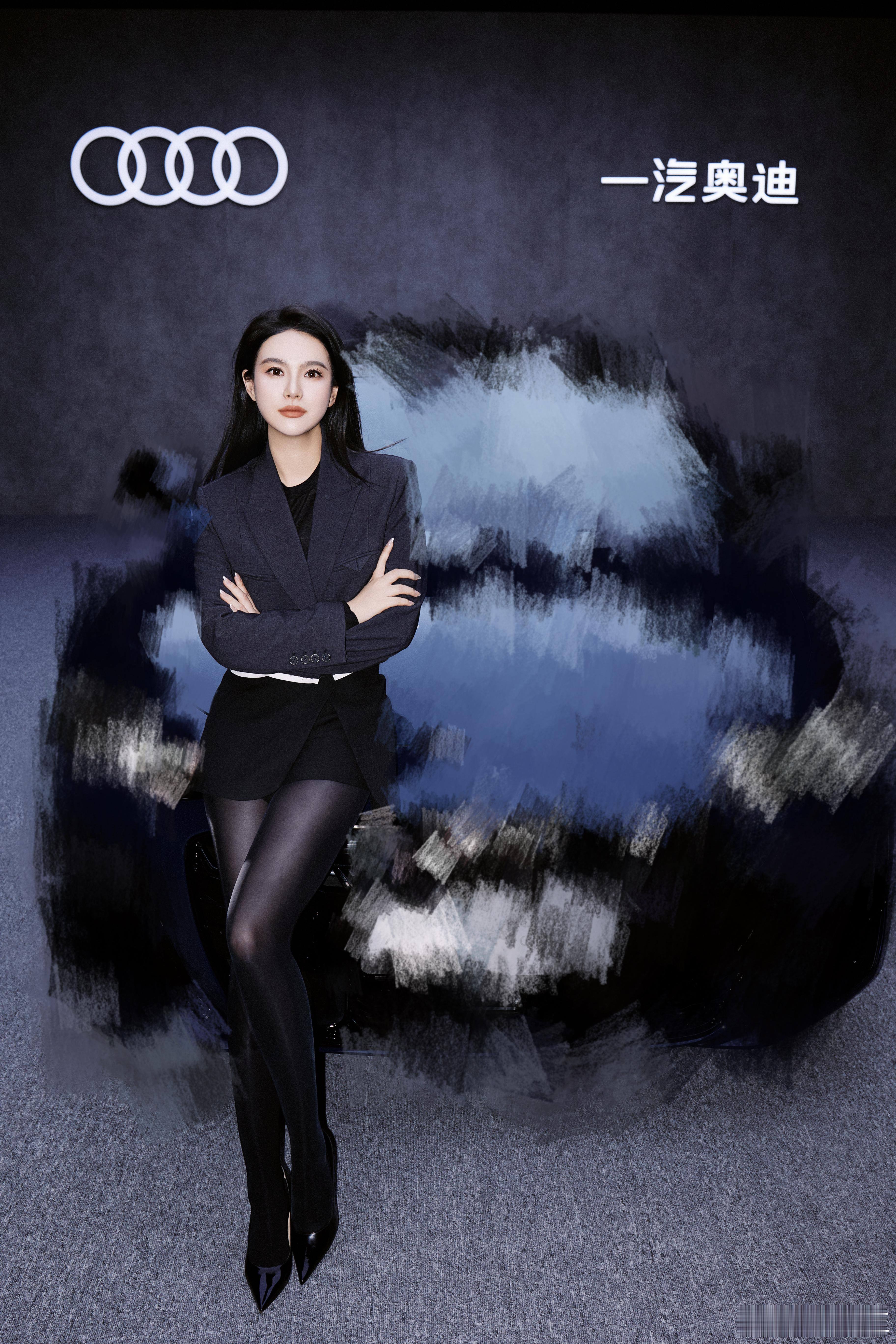 马赛克了，但你们都知道是啥车只能怪这豪华旗舰，在中国实在是太畅销咯！ 北京