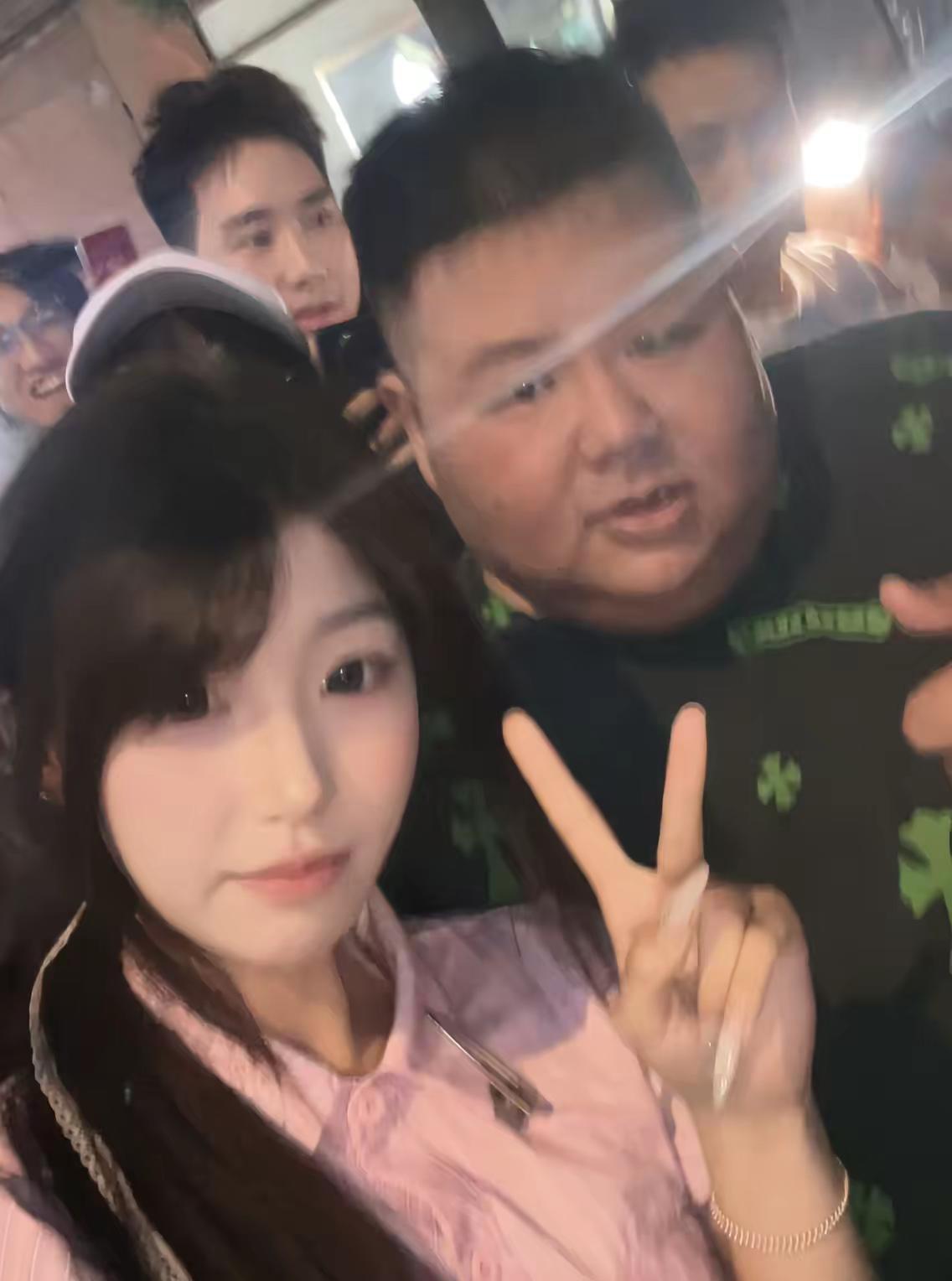 你们的男神来了良子