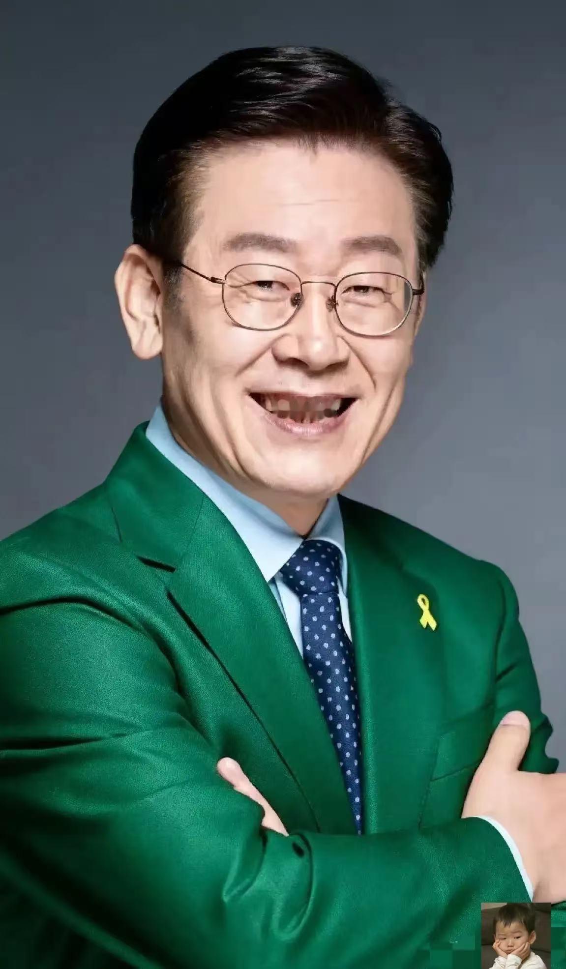 就在刚刚
韩国总统正式宣布了
11月16日，韩国总统府正式宣布，将东北亚三国的官