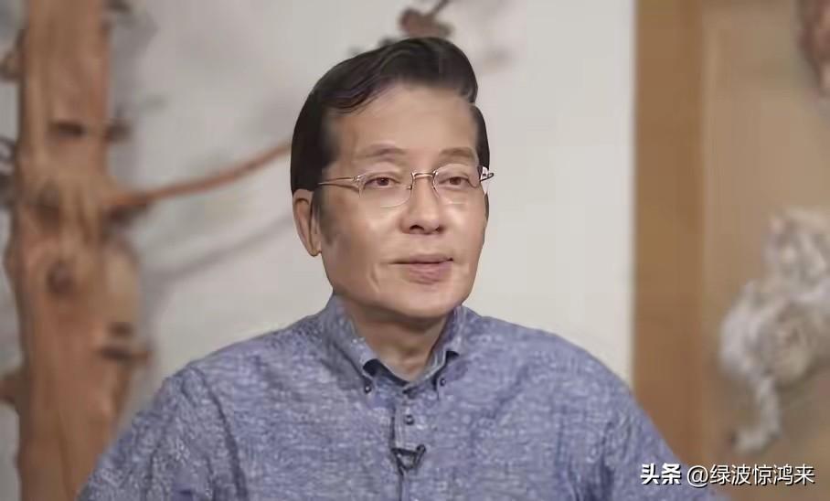 张荣恭，祖籍福建诏安，

1950年生于台湾。二十多岁那年，他才知道自己的根在大