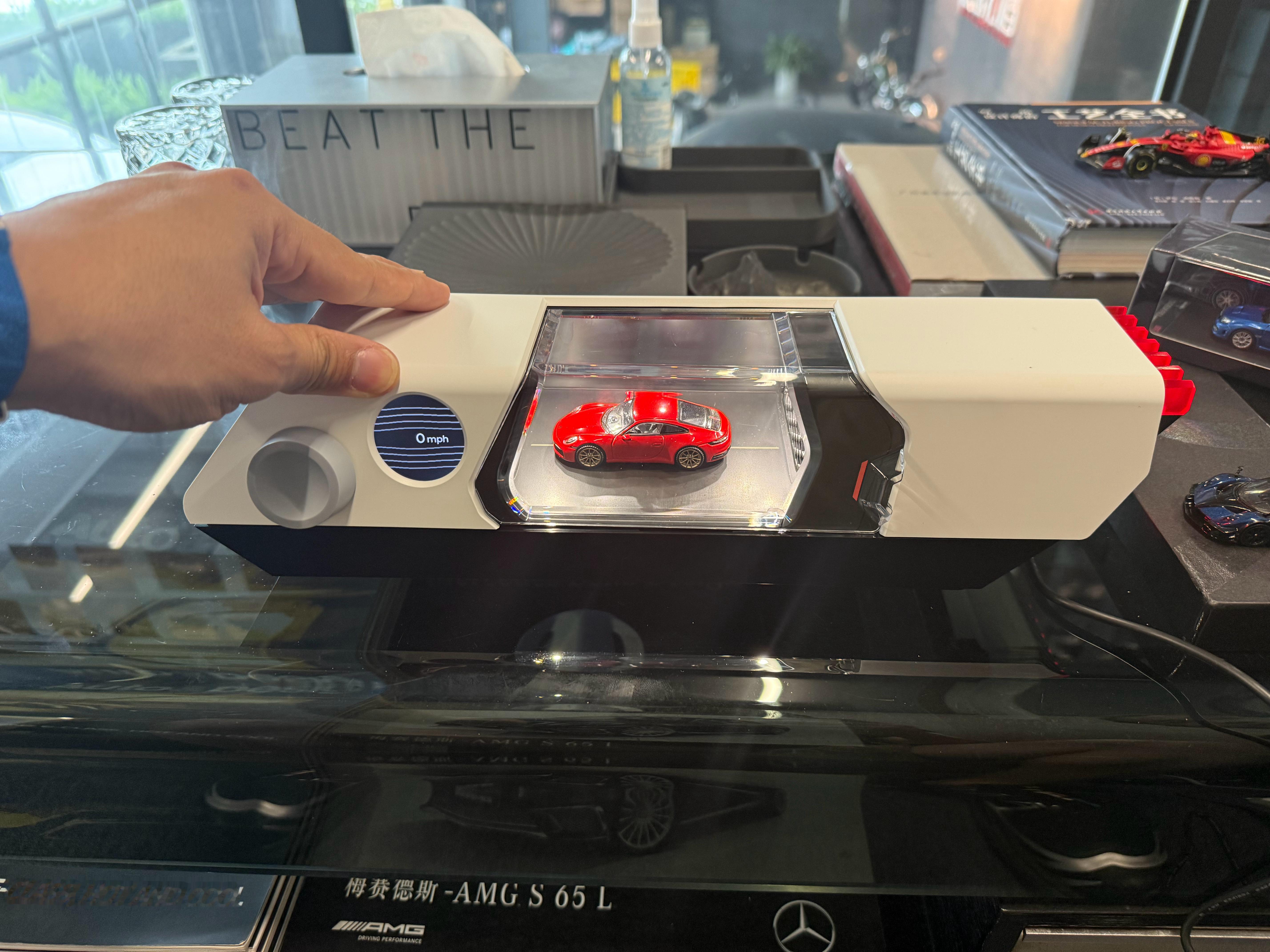 又寄来新玩具，FUN-TECH-LAB的1/64的风洞测试机，害我玩了一整天！！