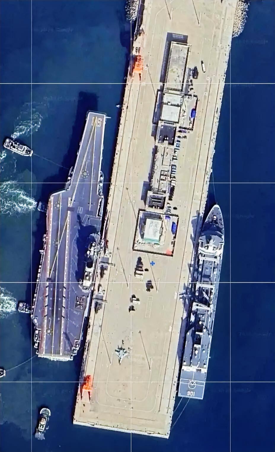 这是目前世界上规模最大的航母专用码头之一，全长达到了500多米，宽约120米，水