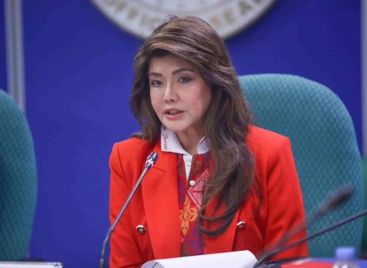 4月22号那天，菲律宾参议院外交委员会主席伊梅·马科斯公开回应国际刑事法院，她指