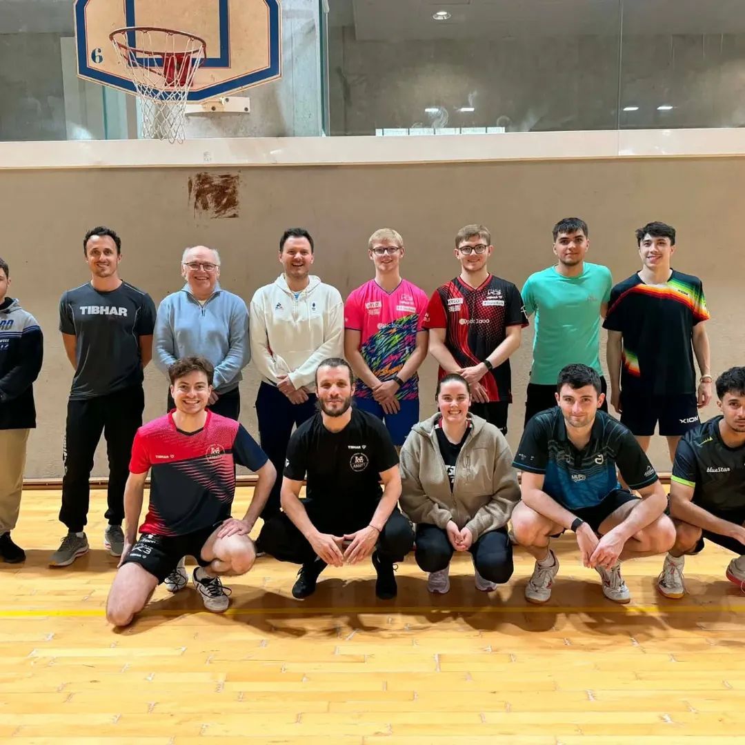 俱乐部真挺忙的：小朋友要来参观 准教练来培训 外国人来训练 