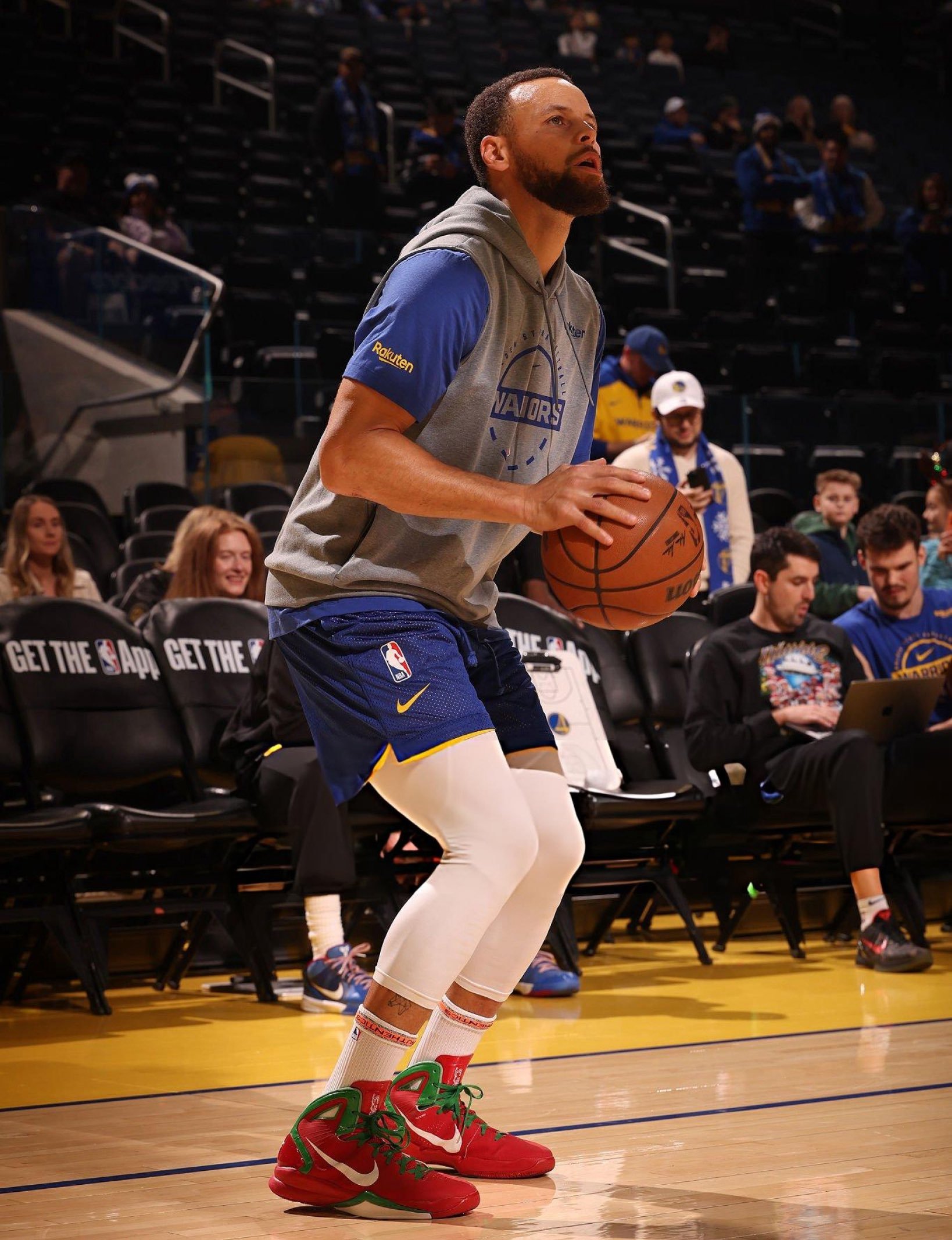 一组热身库晚安斯蒂芬库里