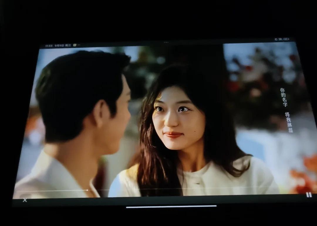 “我第一次送你回家的时候，不顺路，是我想绕路送你”栾念，24集了，你终于长嘴了[
