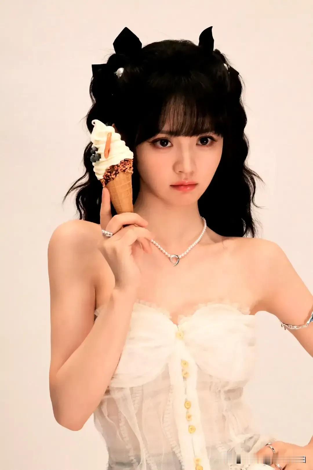 田曦薇美图分享田曦薇辣妹 田曦薇A甜无袖 田曦薇维秘 田曦薇肌肉甜妹 沈月女神 