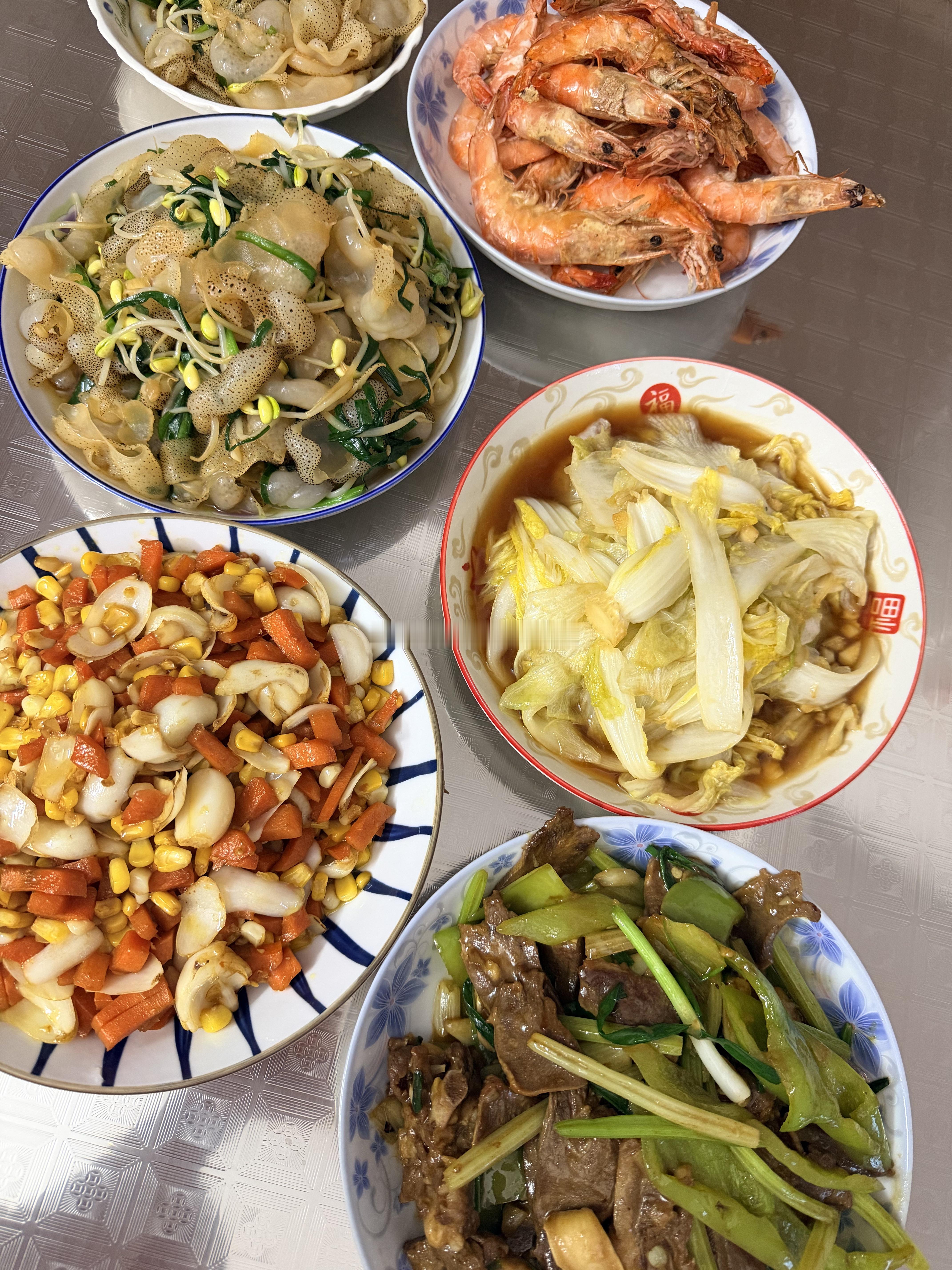 靠海吃海，今晚这碟海蜇炒豆芽绝对够味😋鲜美湛江不可辜负的美食新浪美食三鲜豆皮湛