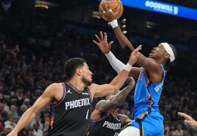 很是倒反天罡，这个二年级秀的出手次数，居然超过了雷霆老大，此人常规赛还不错，到了
