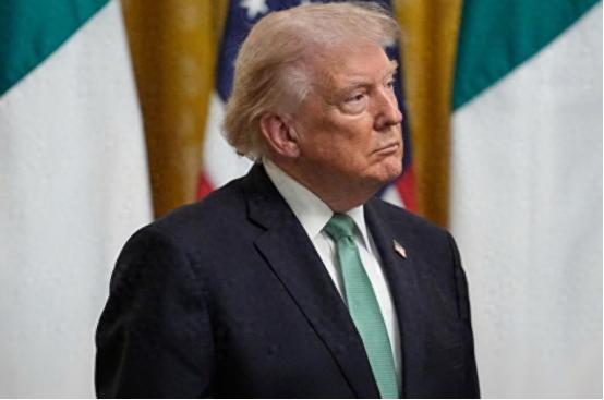 特朗普点名日本，高市访美像送死！不出兵就交钱没商量
 
3月17日，特朗普在社交