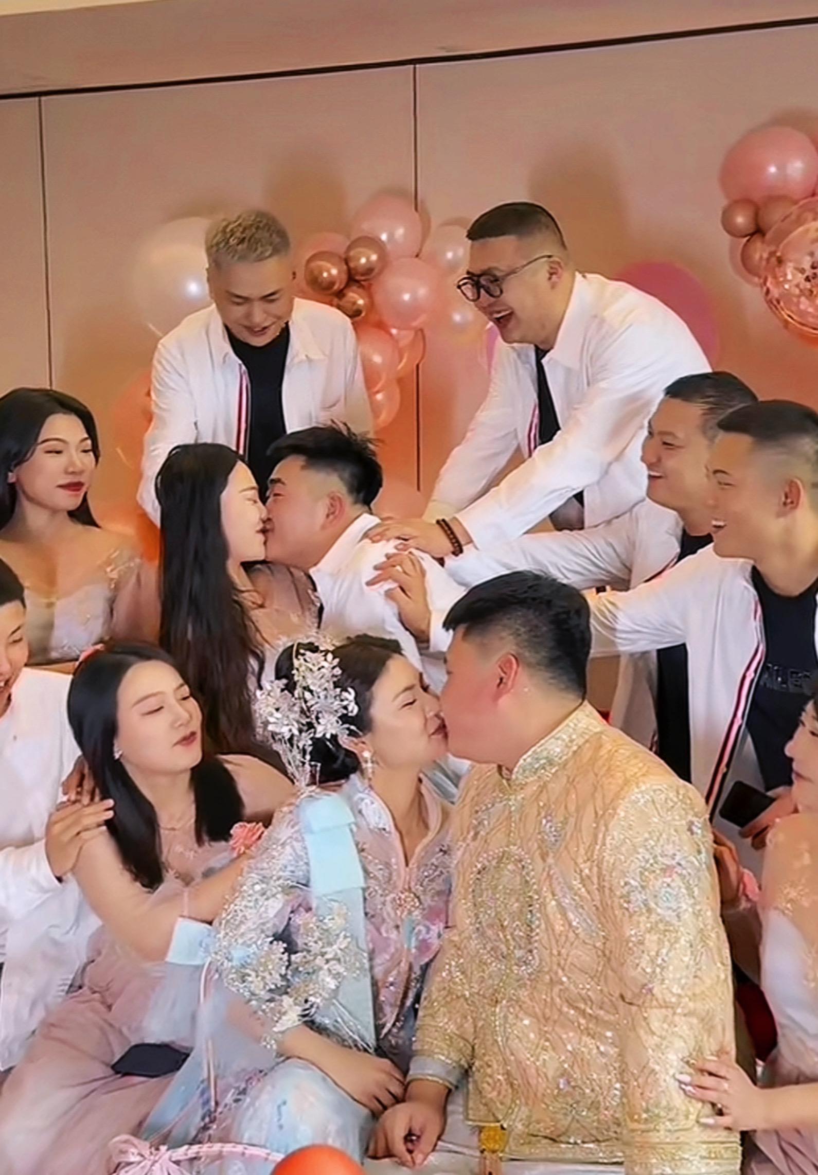 这是拎不清今天谁是主角？