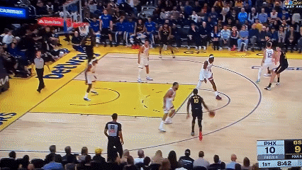 狄龙与巴特勒的较量，哪个更硬？砸胸 + 爆粗！狄龙怒喷裁判：巴特勒砸我不算技犯？