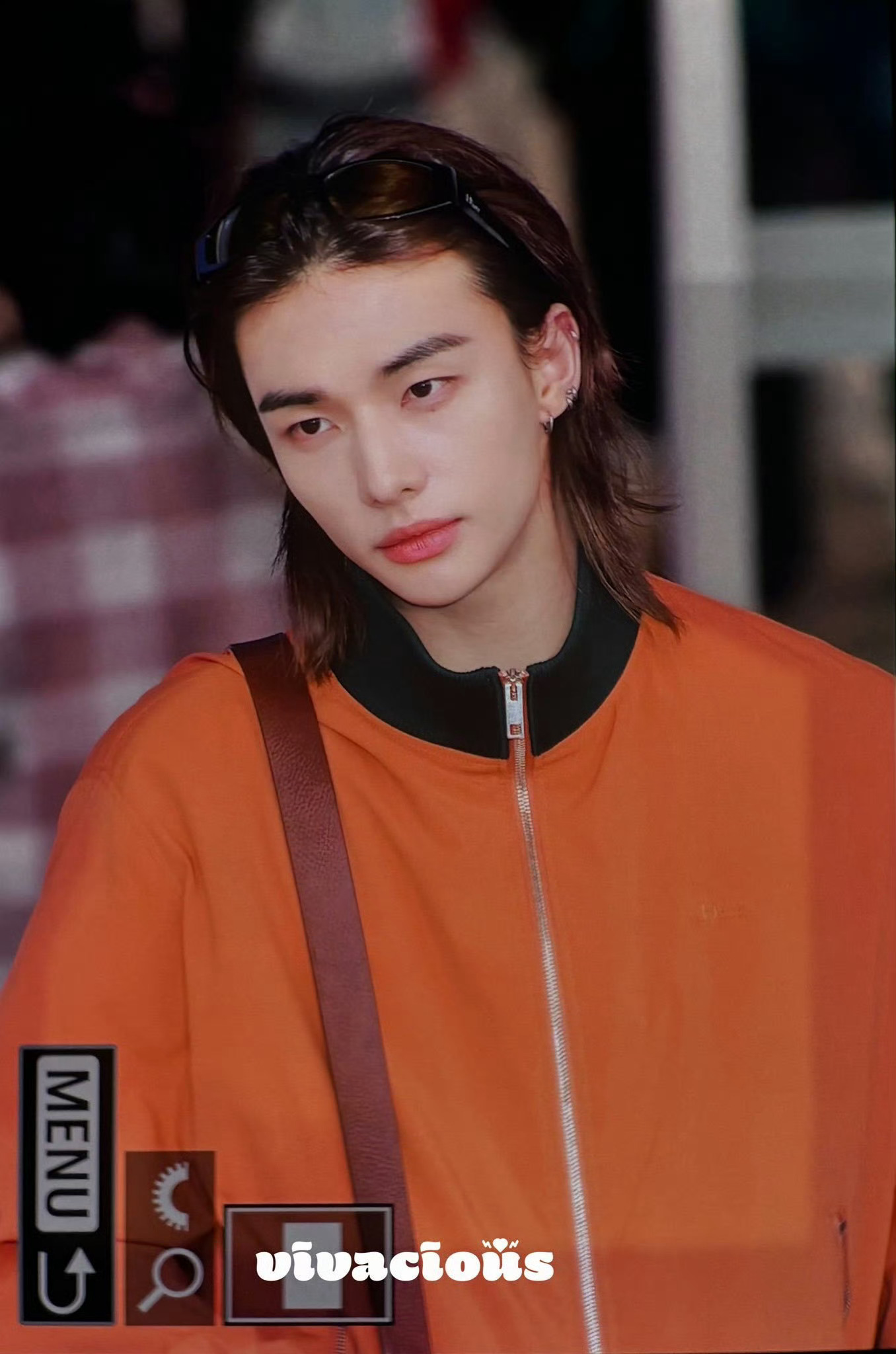 黄铉辰出发巴黎时装周，身穿迪奥新季系列，即将亮相Dior 2026秋冬女装大秀！