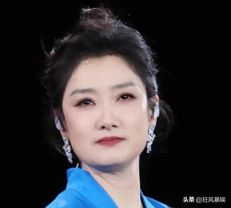 凤凰传奇，冲上热搜！

3月20日，凤凰传奇的玲花曾毅双双登上热搜，引发网友广泛