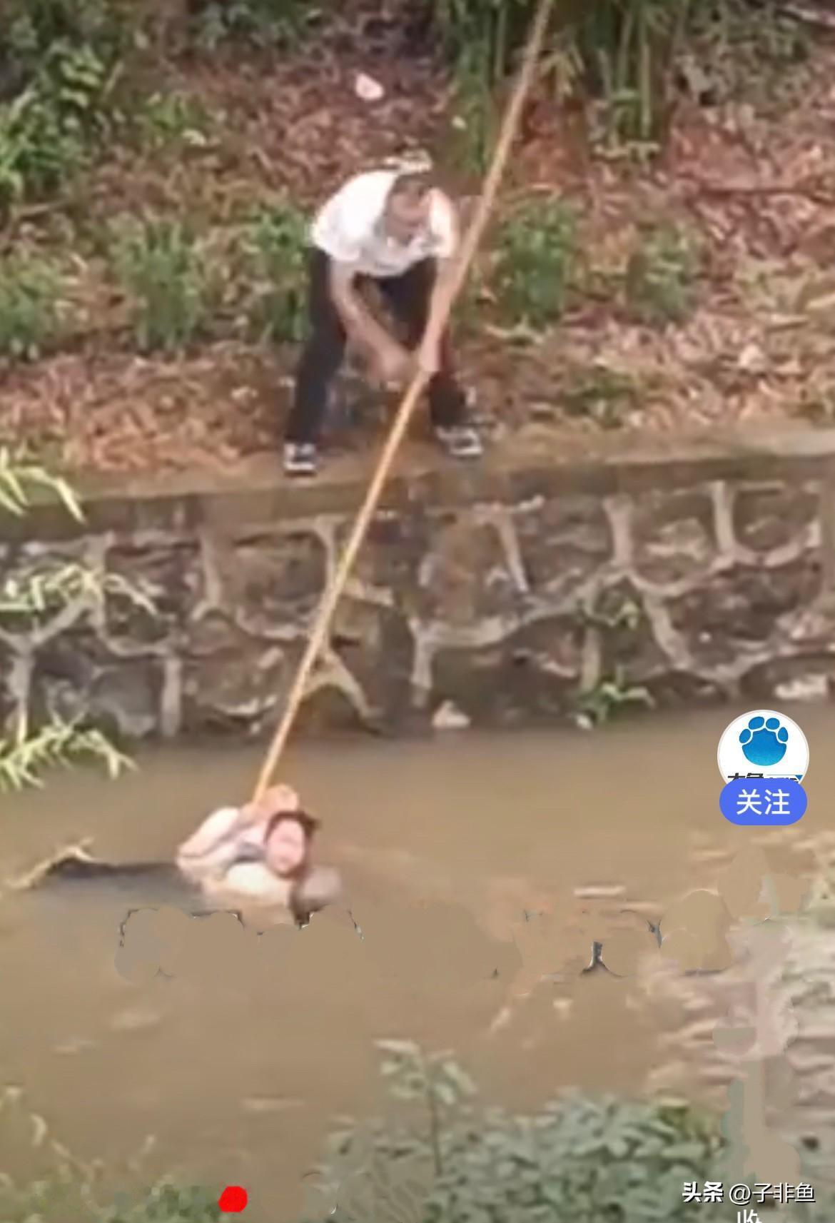 凡人善举登上《新闻联播了……
      5月21日，江西赣州全南县遭遇持
续强