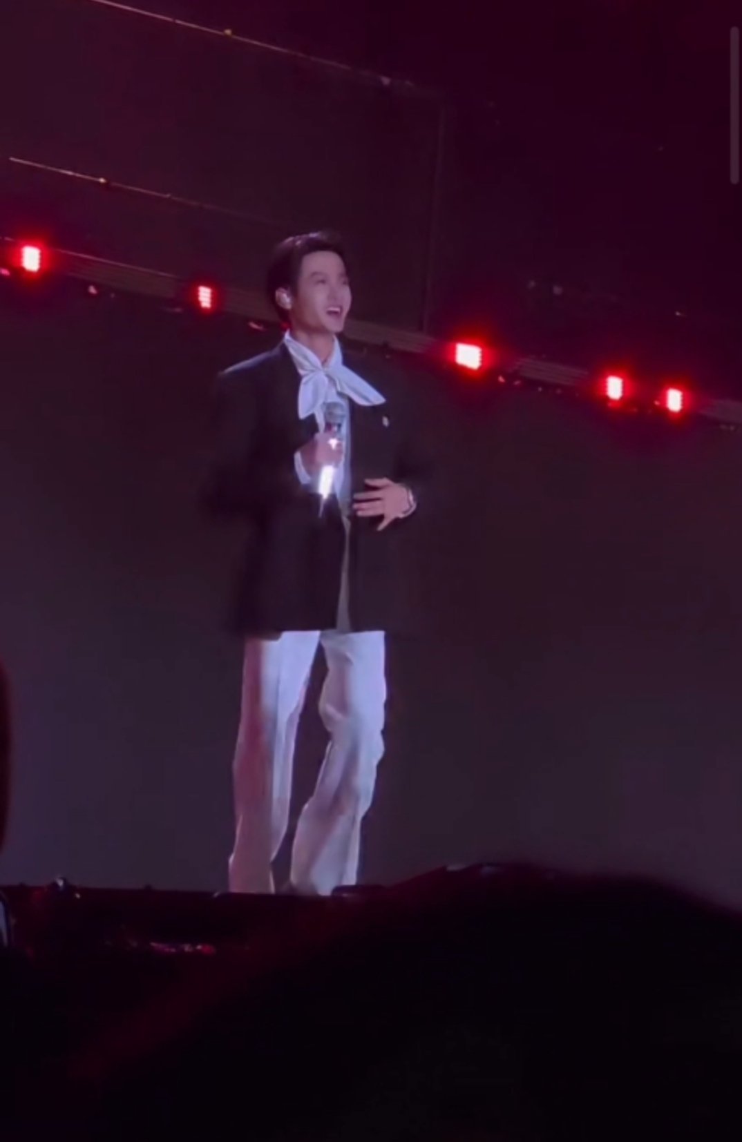 哥哥你是一个小迷糊🤗 