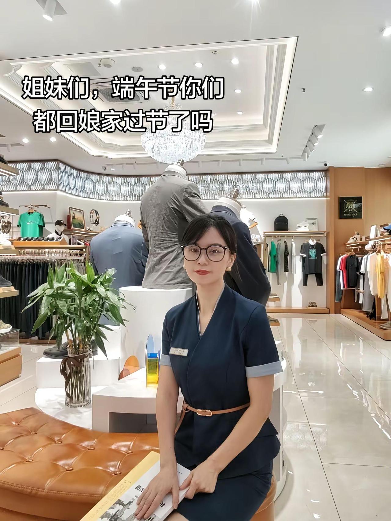问问姐妹们，端午节你们提粽子回娘家过节了吗？我先说我就不回去了，假期三天都上班努