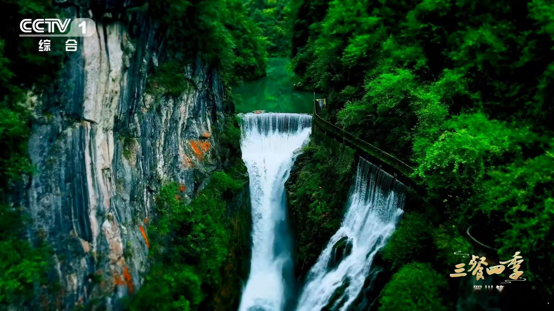 内娱美食综艺有自己的熹妃回宫 从第二季 2.963% 到第三季破 3%，《三餐四