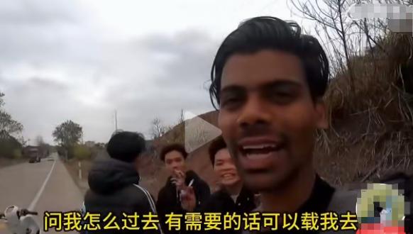 汤家凤这次是真动了肝火！连发数条内容开怼，死死盯住那个把 “蹭吃蹭喝” 当流量密