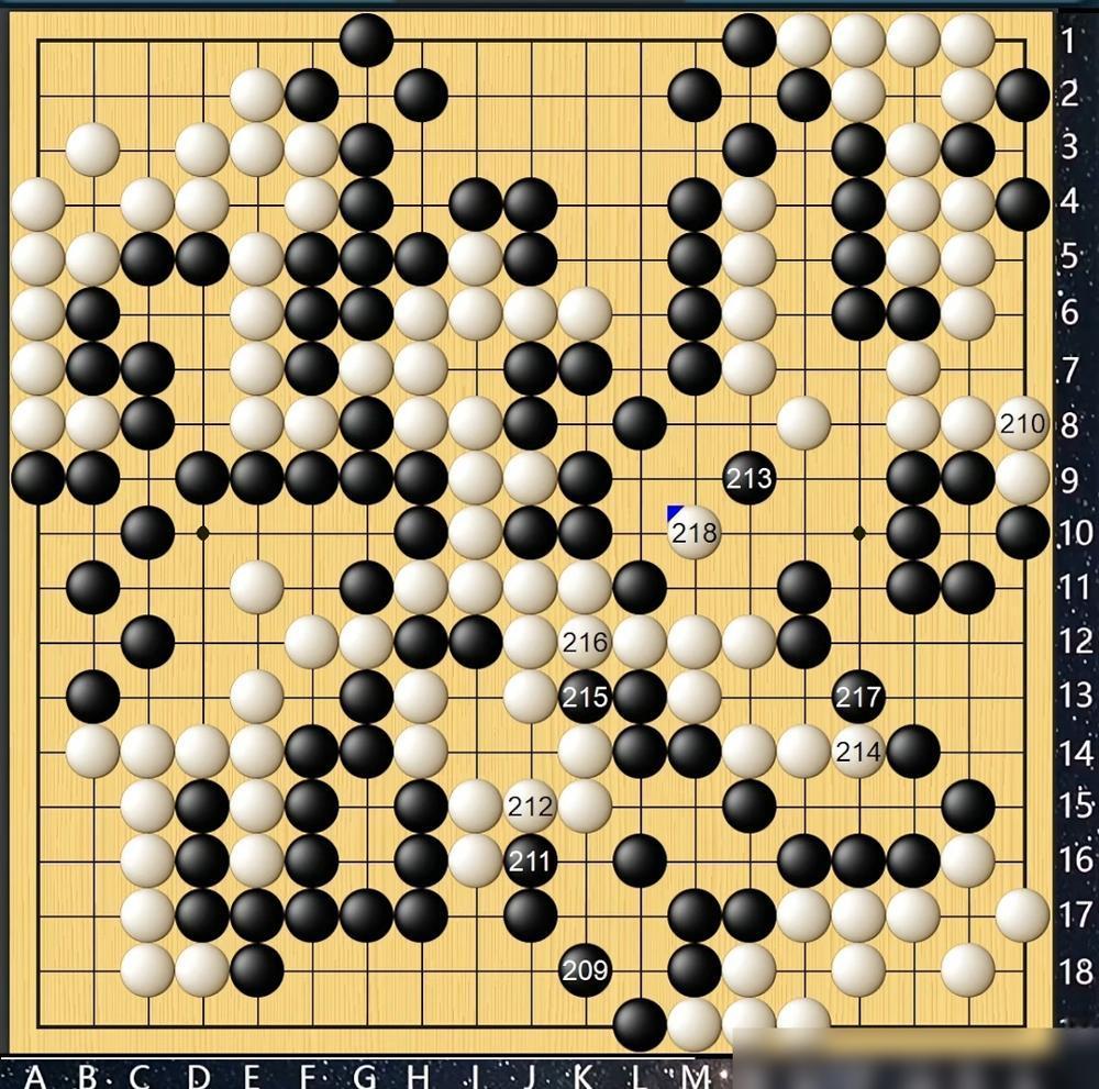 别吹什么胜利，我告诉你，这根本不是一盘棋。这是一场长达数年的心理驱魔。对手吴侑珍