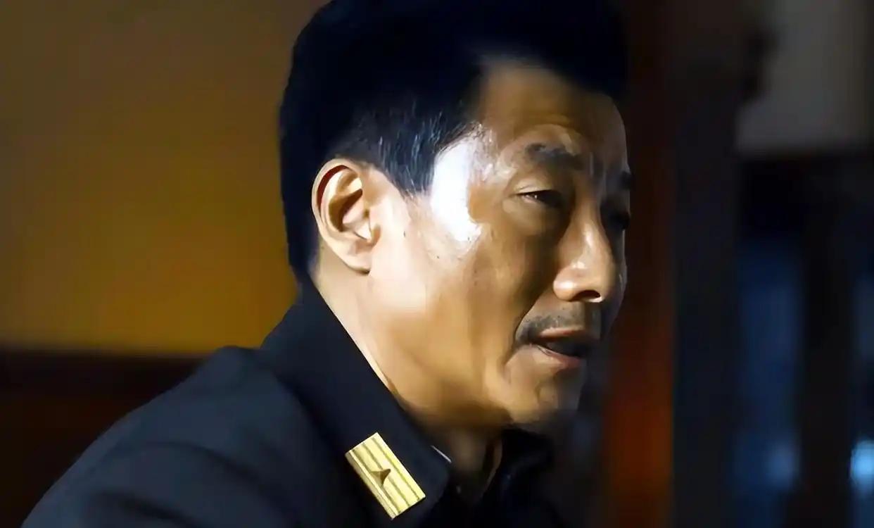 继续追剧《伟大的长征》。

红军胜利攻占遵义，终于取得了长征以来最大的胜利。
