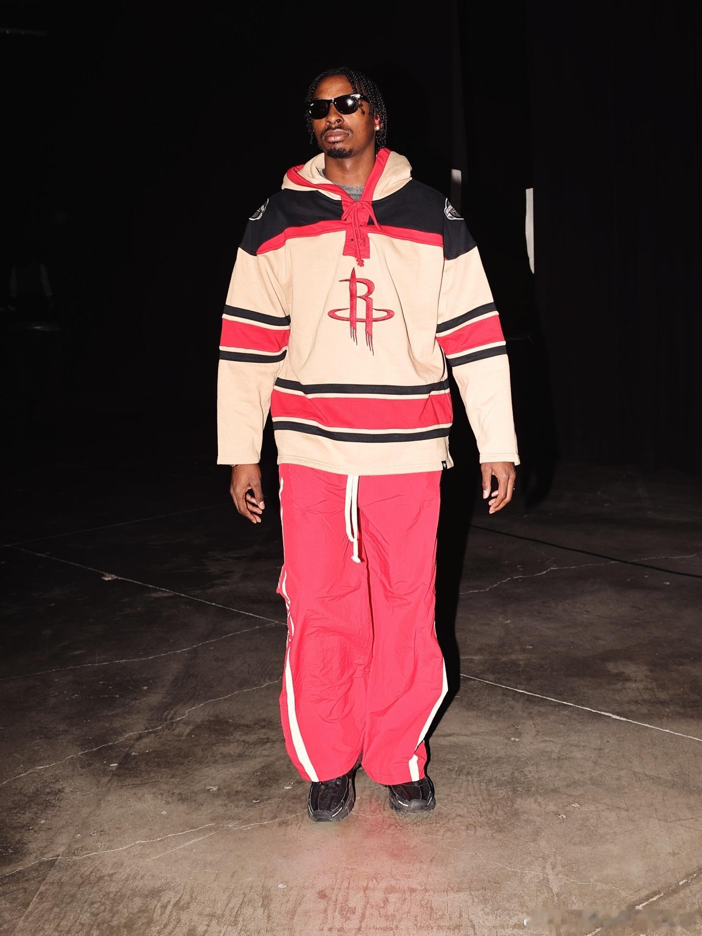 泰特更新社交媒体：𝐌𝐚𝐝𝐞 𝐟𝐨𝐫 𝐢𝐭, 𝐛𝐮𝐭 𝐈