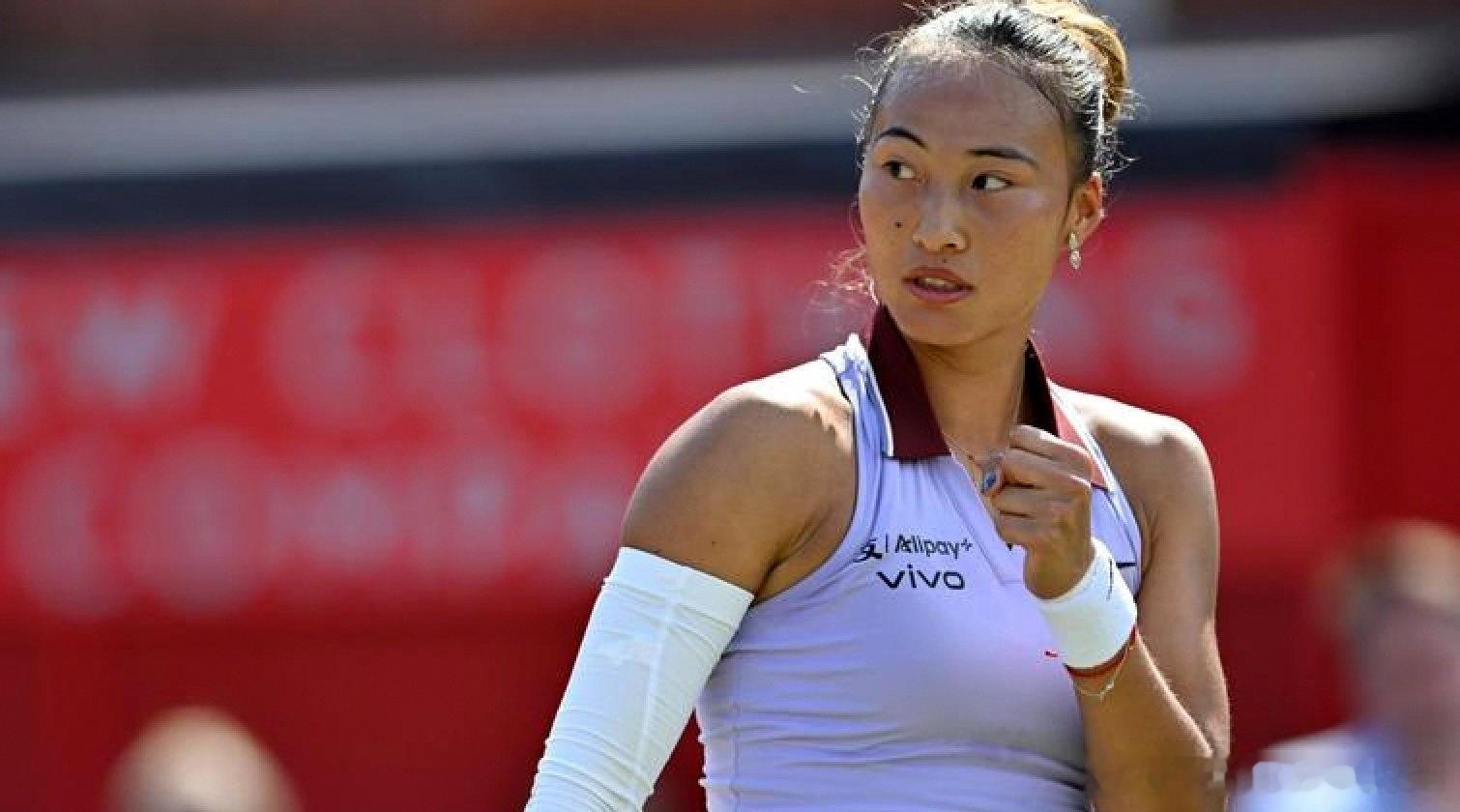 郑钦文晋级诺丁汉赛16强 🟢WTA250诺丁汉女单正赛首轮✅🇨🇳郑钦文4-